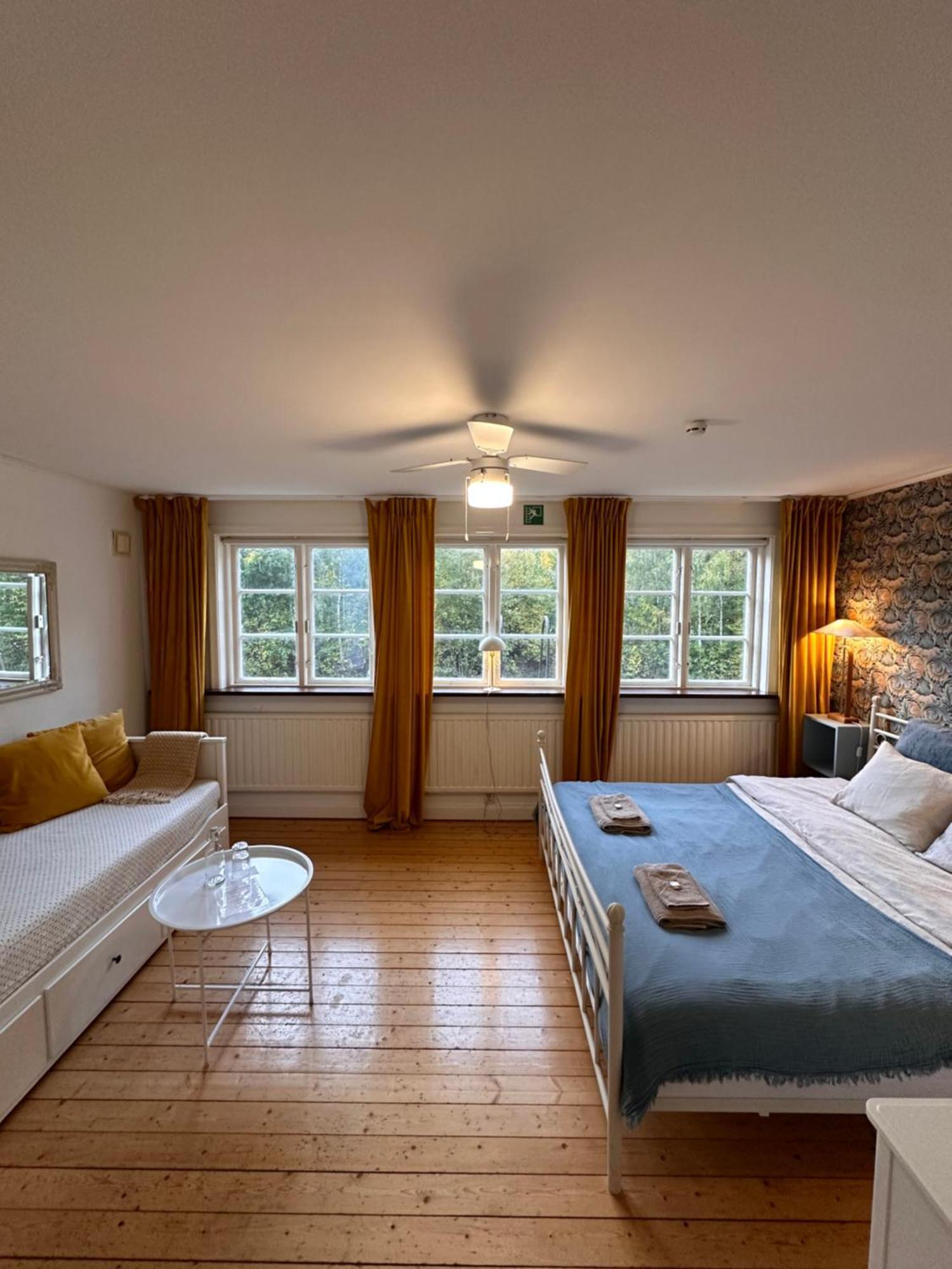 Minnesberg Bed & Breakfast Треллеборг Экстерьер фото