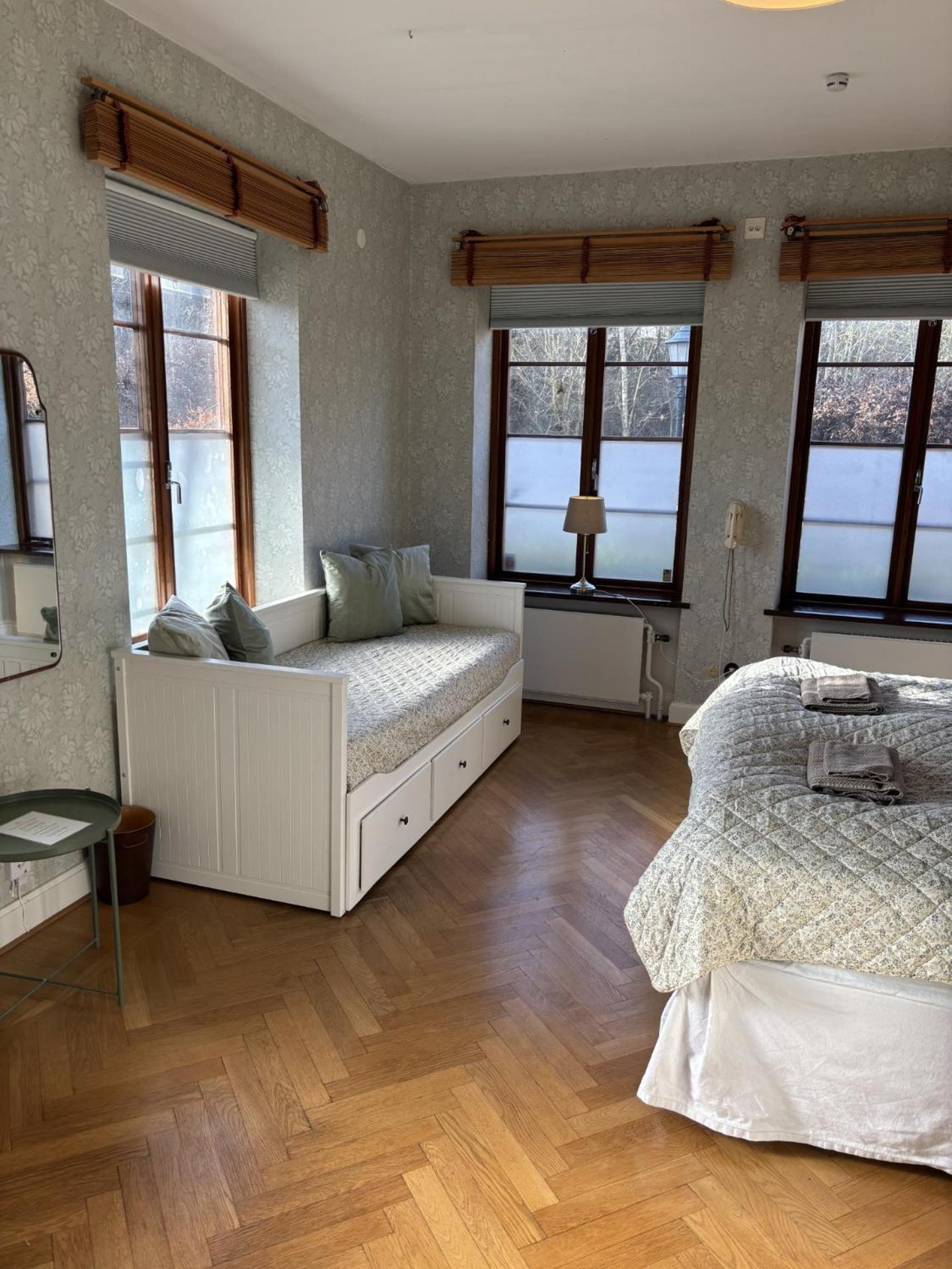 Minnesberg Bed & Breakfast Треллеборг Экстерьер фото